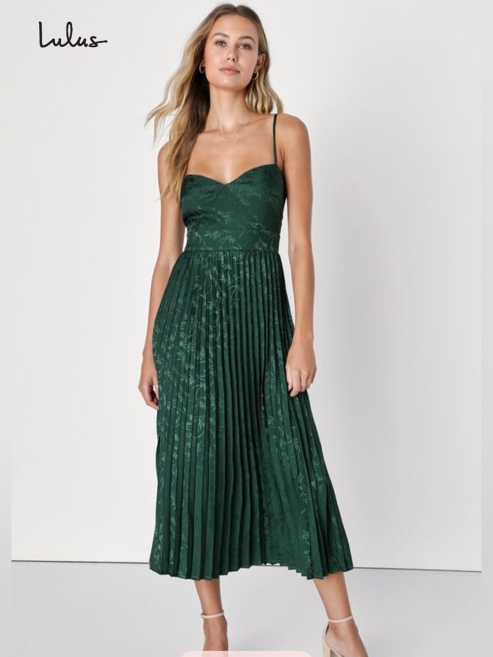 NWT Lulus Regal Romance Emerald Floral Jacquard Pleated
Satin Midi Dress Size S